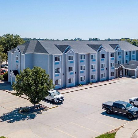 Days Inn & Suites By Wyndham Greeley Ngoại thất bức ảnh