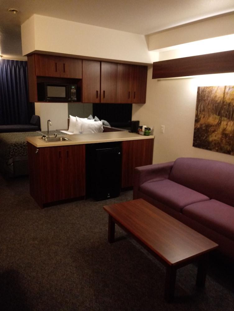 Days Inn & Suites By Wyndham Greeley Ngoại thất bức ảnh