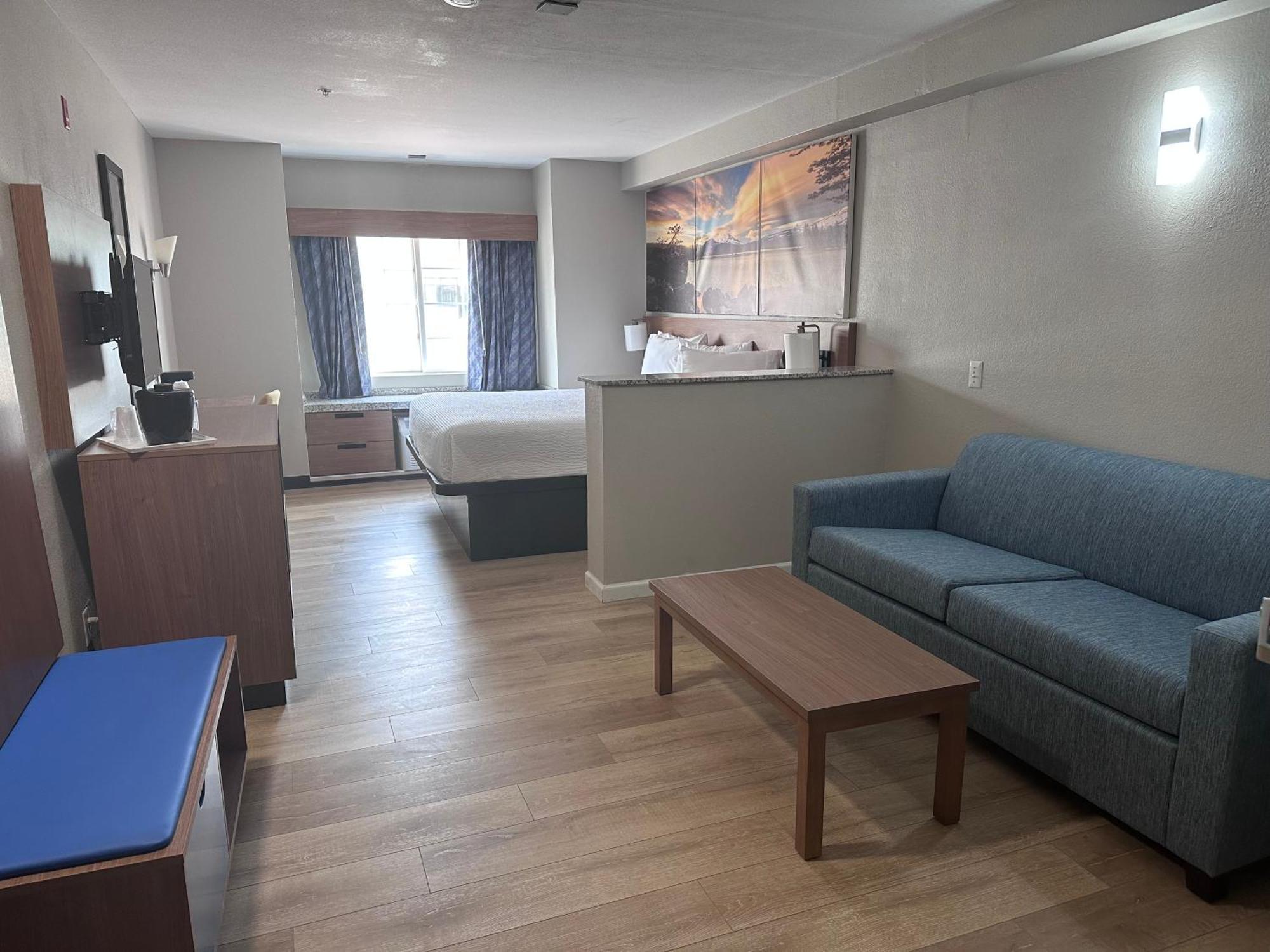 Days Inn & Suites By Wyndham Greeley Ngoại thất bức ảnh